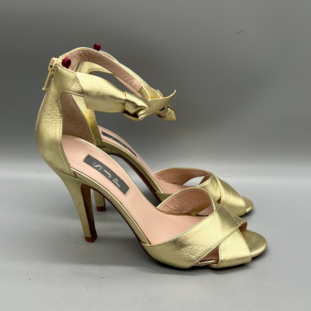 SJP by Sarah Jessica Parker Shoes Womens 5.5 Gold Leather Bow Ankle Strap Heels